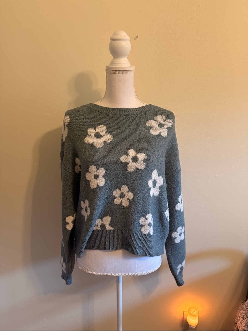 Cozy Floral Crewneck Sweater in Sage with White Flowers